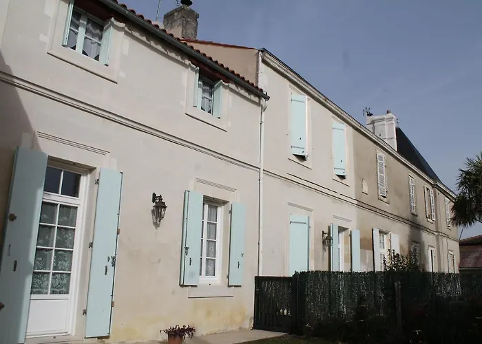 Du Chateau Holiday home Allas-Bocage